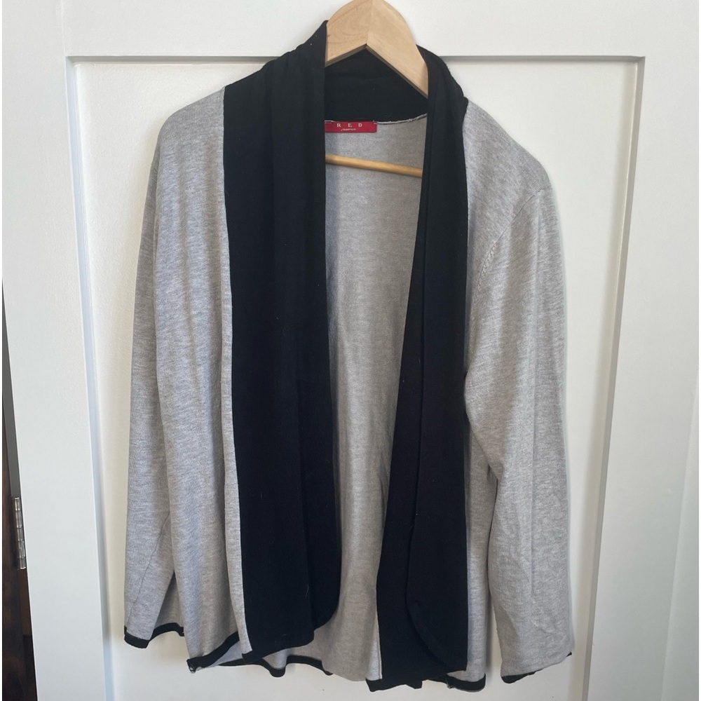 Black and gray open cardigan. Sz 1x